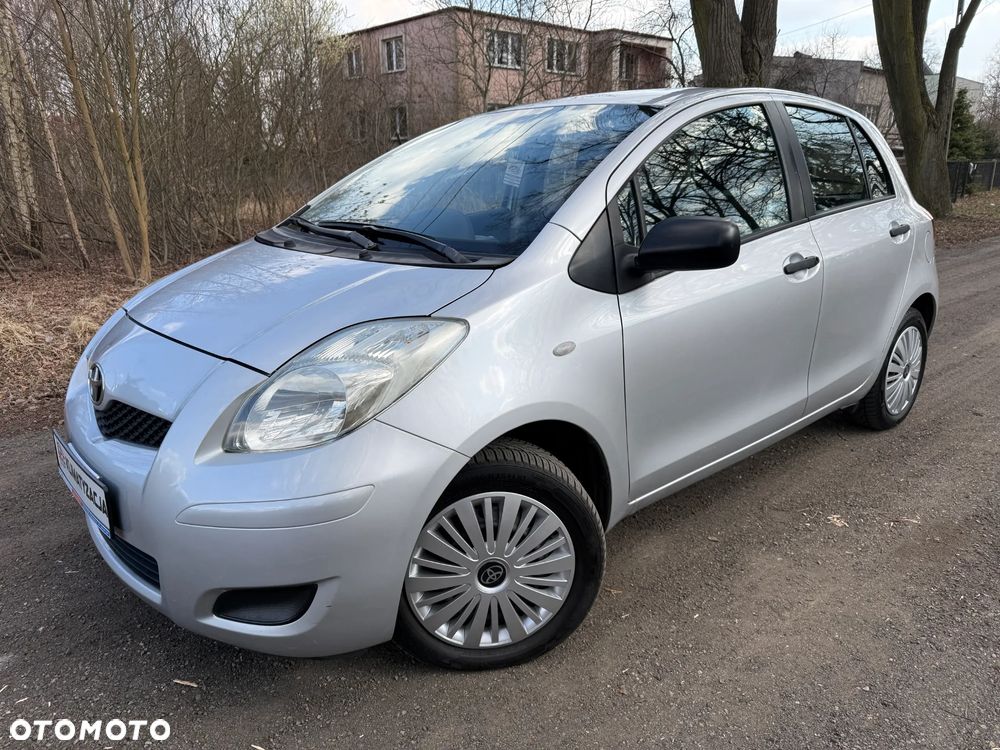 Toyota Yaris 1.0 VVT-i Sol - 1