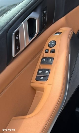 BMW X5 xDrive25d - 16