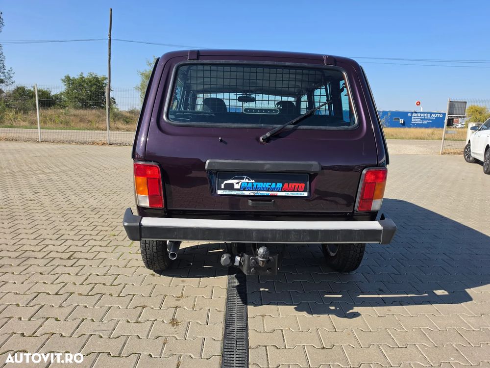 Lada Niva 4x4 - 8