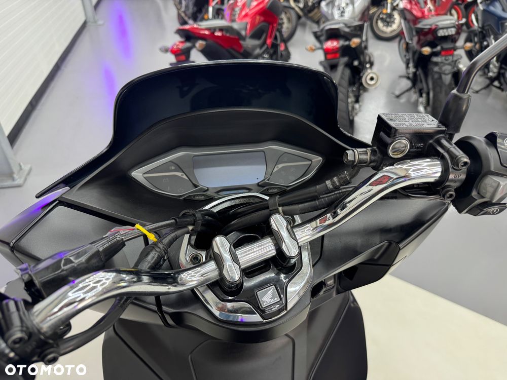 Honda PCX - 25