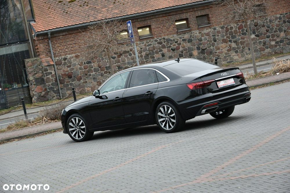 Audi A4 Limousine - 5