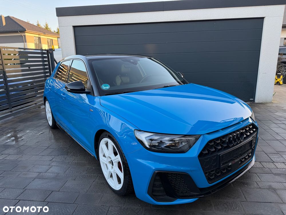 Audi A1 Sportback 40 TFSI S tronic S line - 2