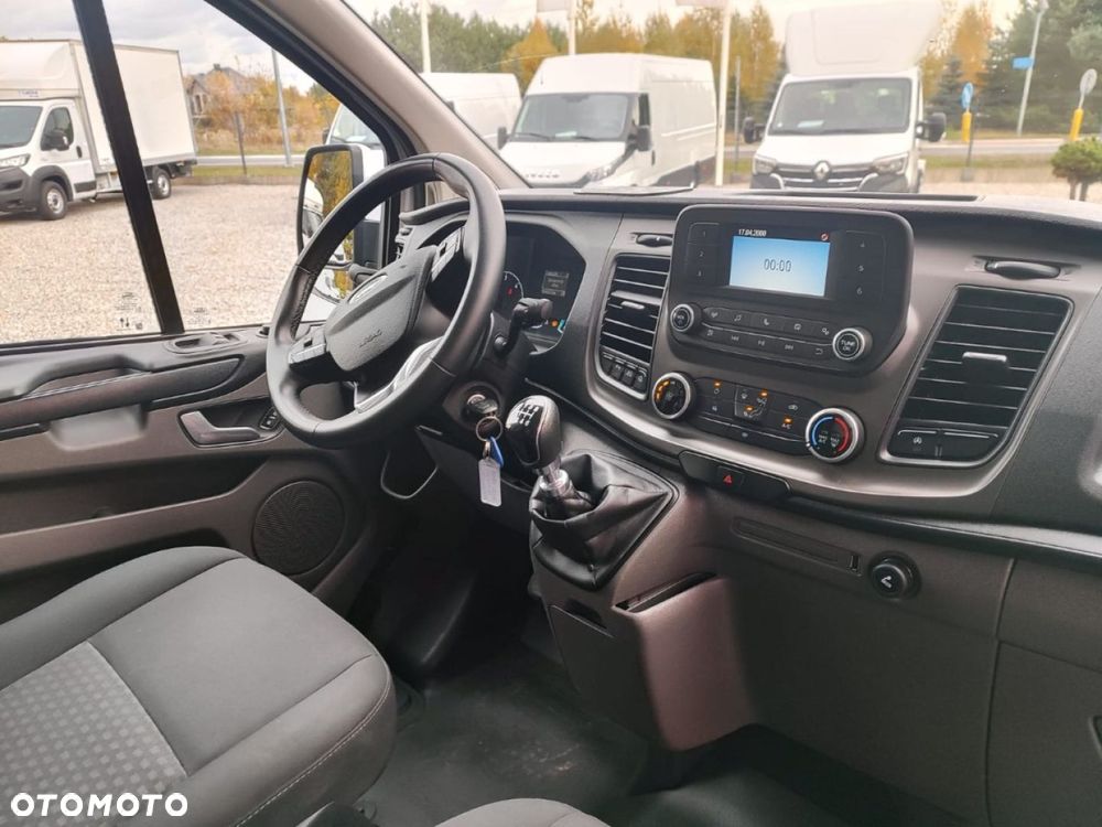 Ford Transit Custom - 9