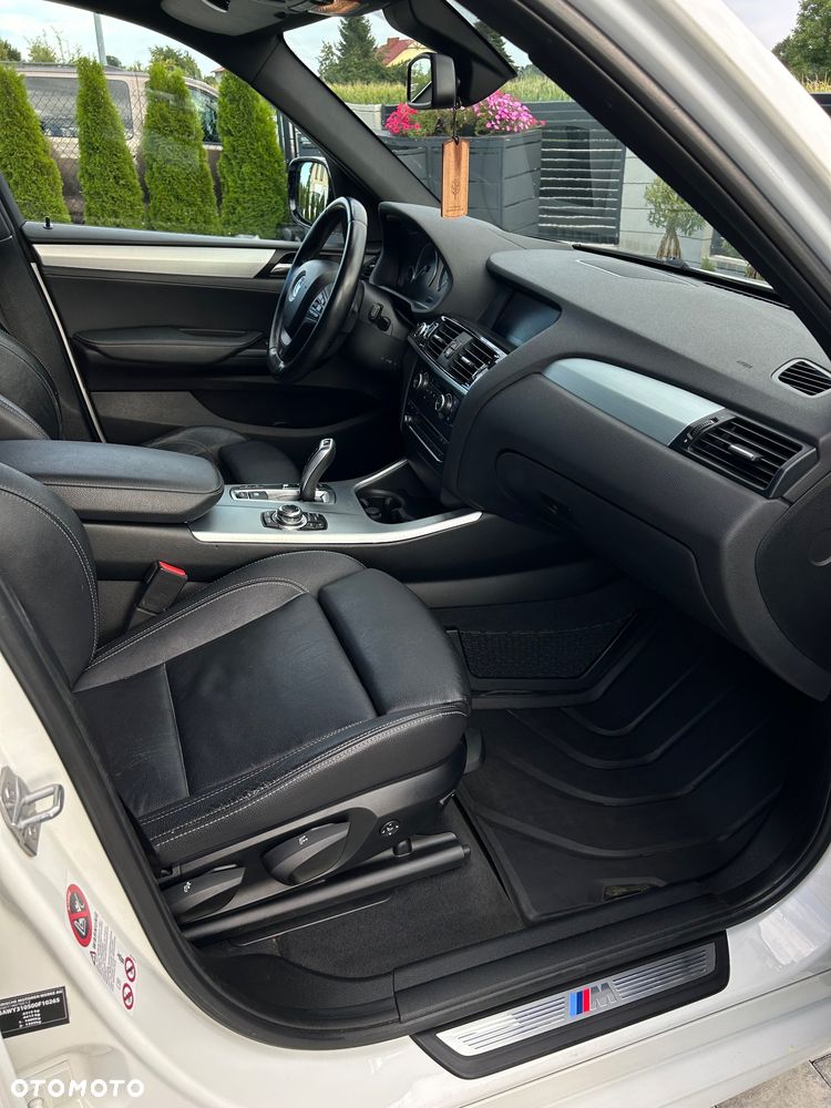 BMW X3 xDrive20d - 14