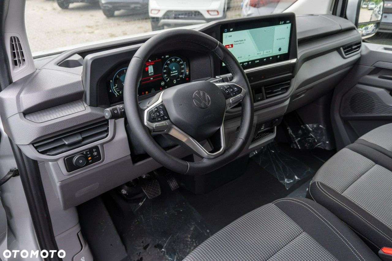 Volkswagen Transporter - 12