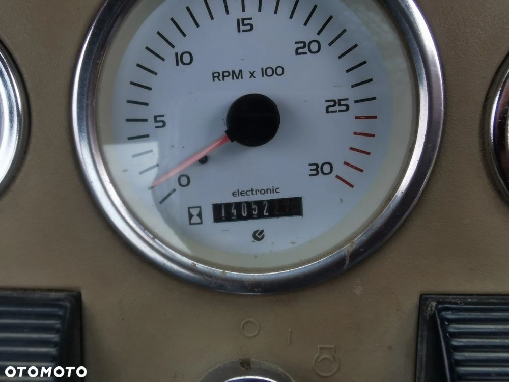 Komatsu WB97S-2 - 14