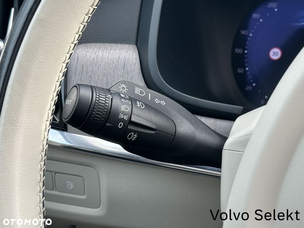 Volvo S90 - 28