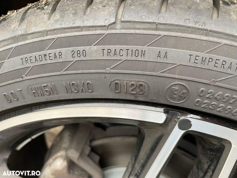 Mercedes-Benz A 160 7G-DCT - 12