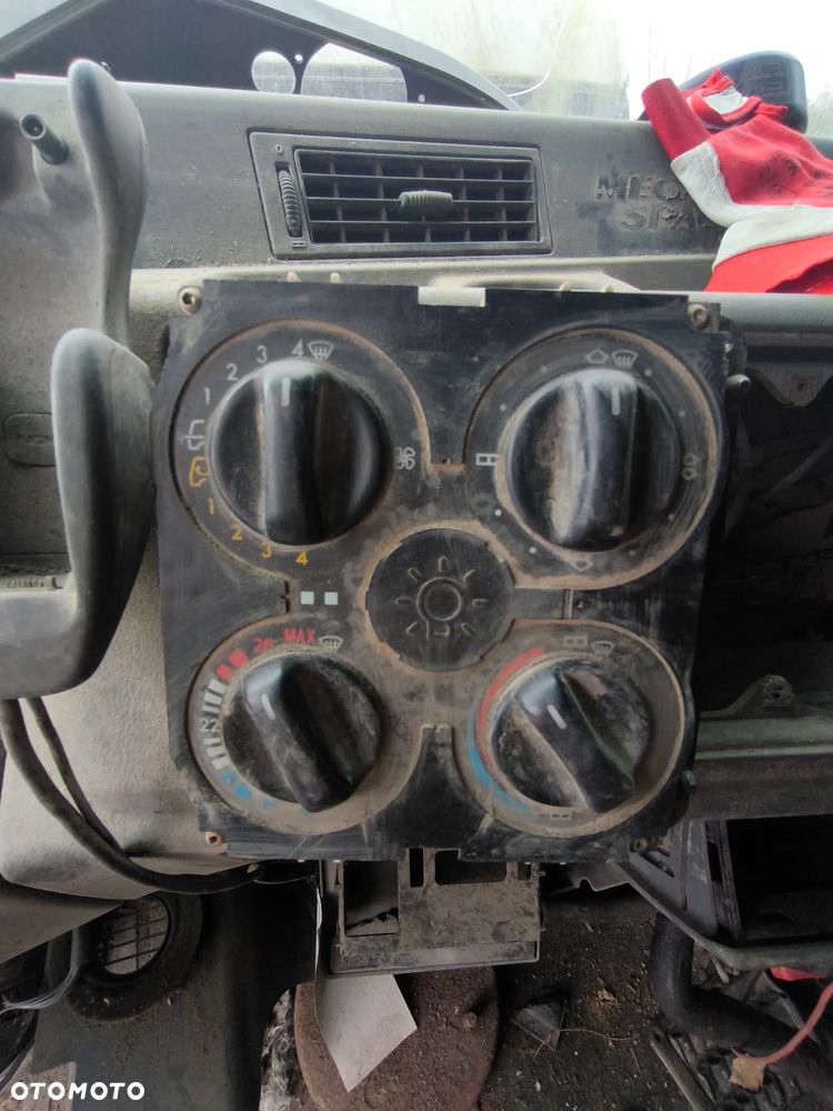 Panel klimatyzacji nawiewu Mercedes actros mp1 oryginalny - 1