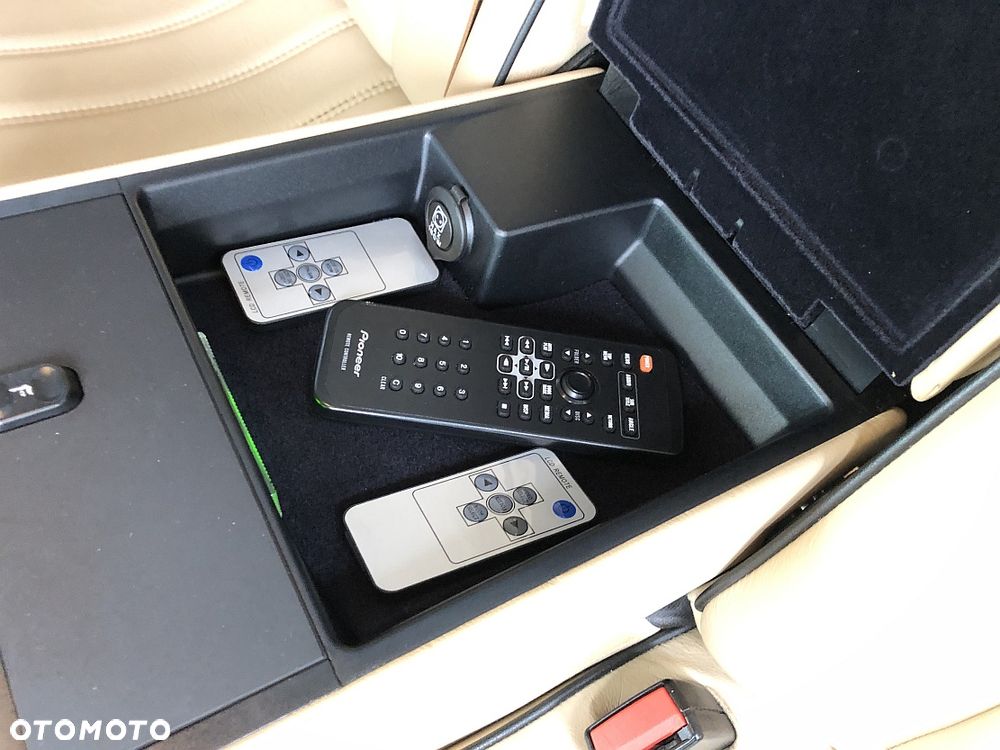 Maserati Quattroporte - 24