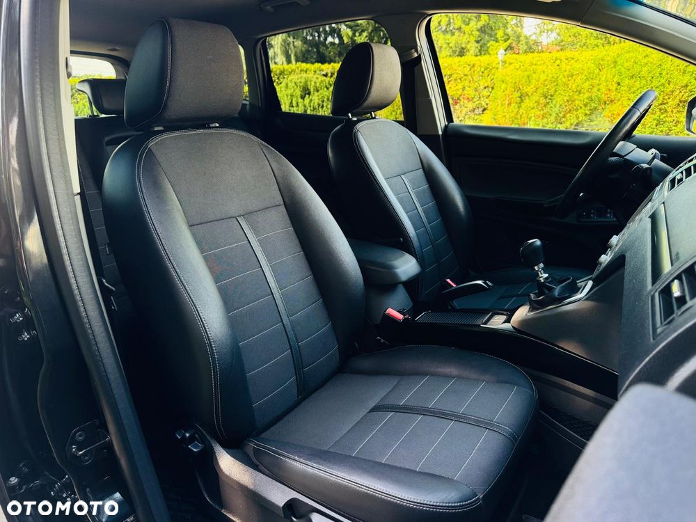 Ford Kuga 2.0 TDCi 4x4 Titanium - 5