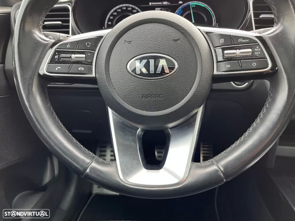 Kia XCeed 1.6 GDi PHEV Drive - 17