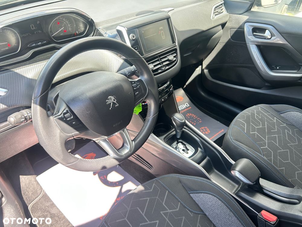 Peugeot 2008 1.2 Pure Tech GPF Crossway S&S EAT6 - 10