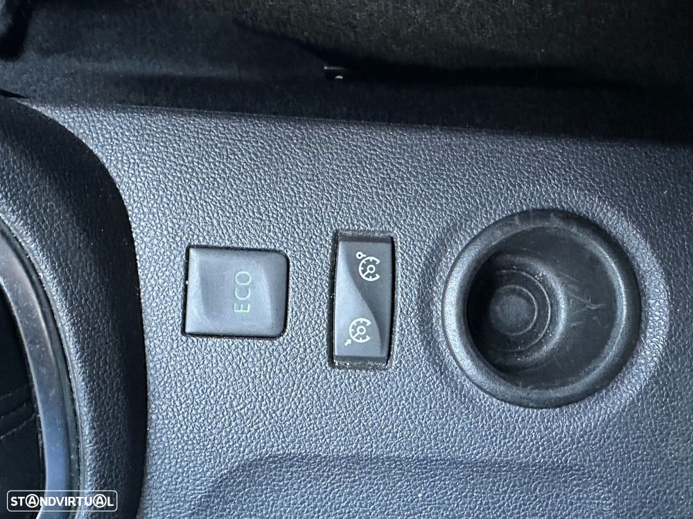 Renault Captur 0.9 TCE Exclusive - 22