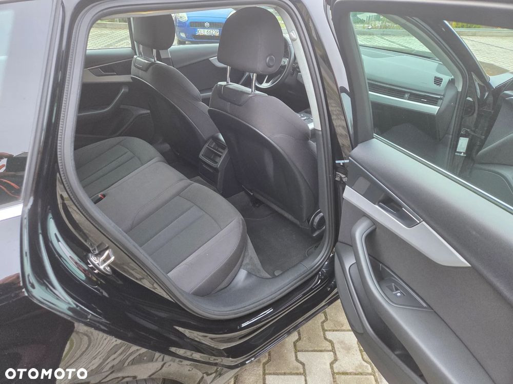 Audi A4 Avant 2.0 TDI Design S tronic - 12