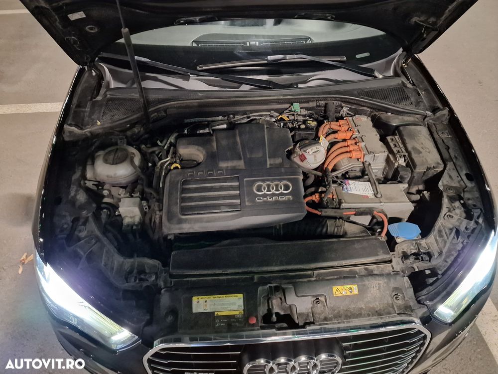 Audi e-tron - 12