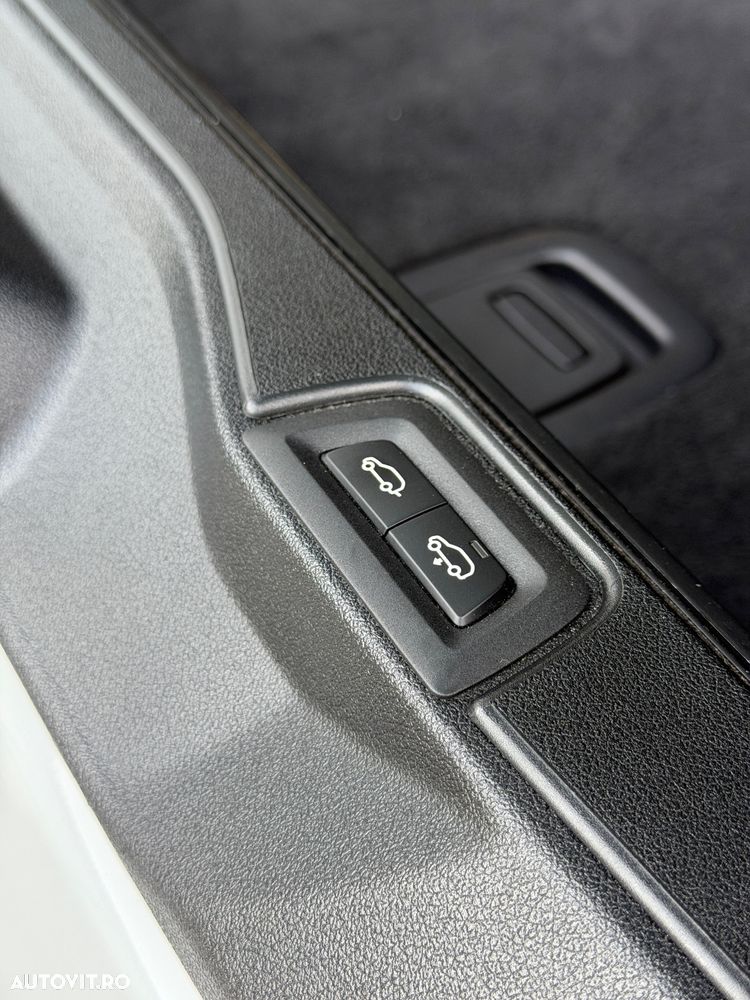 BMW X5 xDrive45e - 18