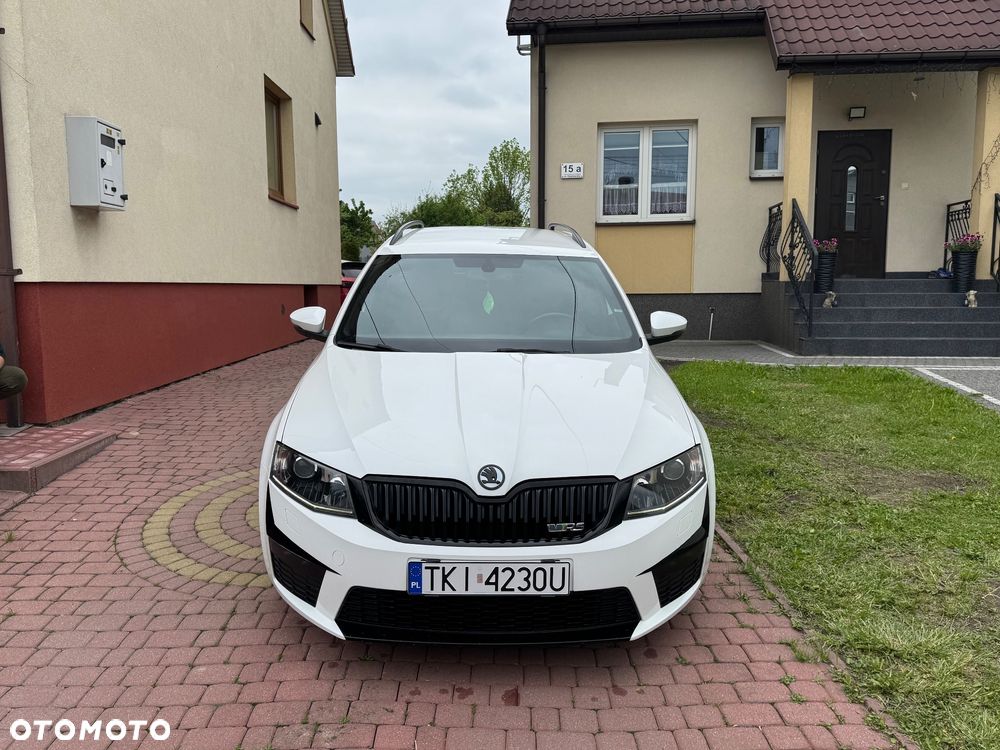 Skoda Octavia 2.0 TDI RS DSG - 8