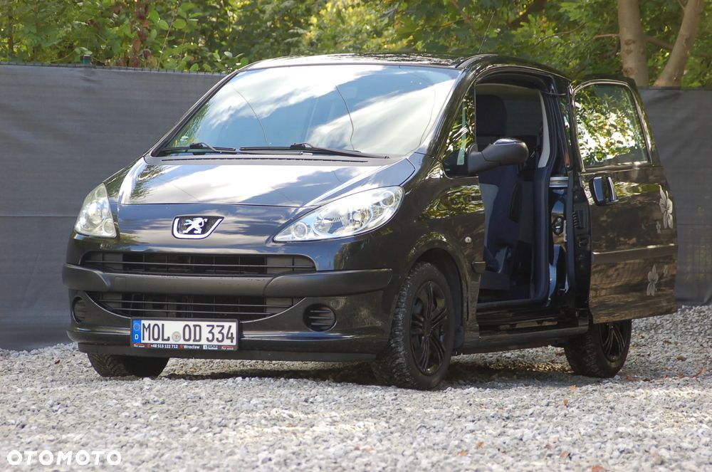Peugeot 1007