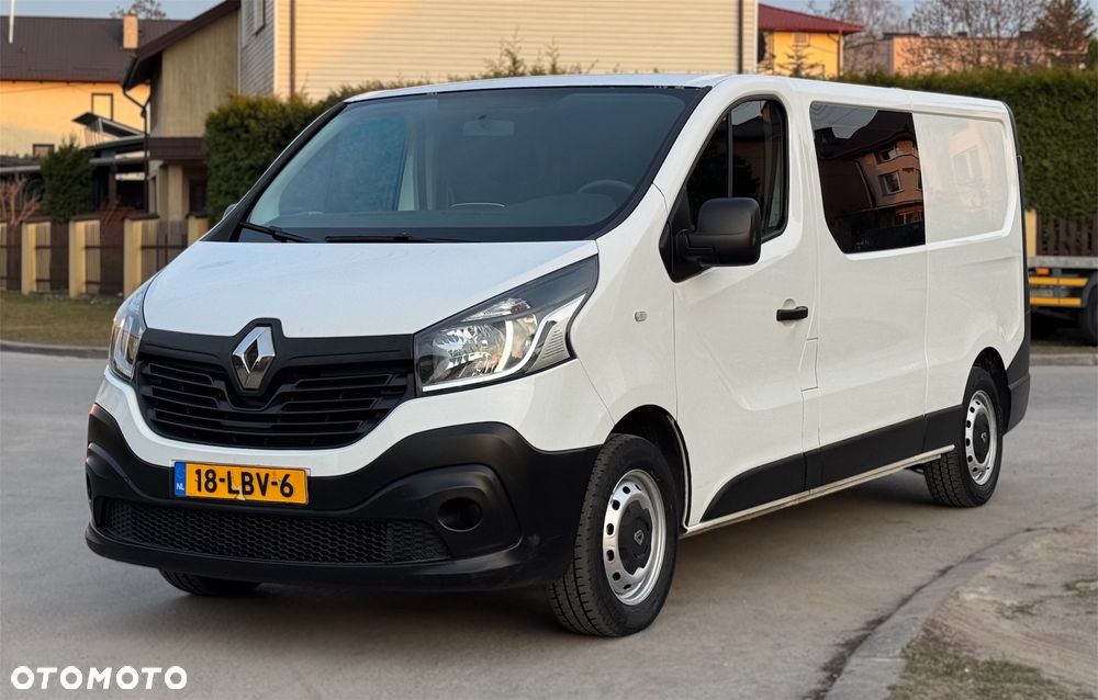 Renault Trafic - 1