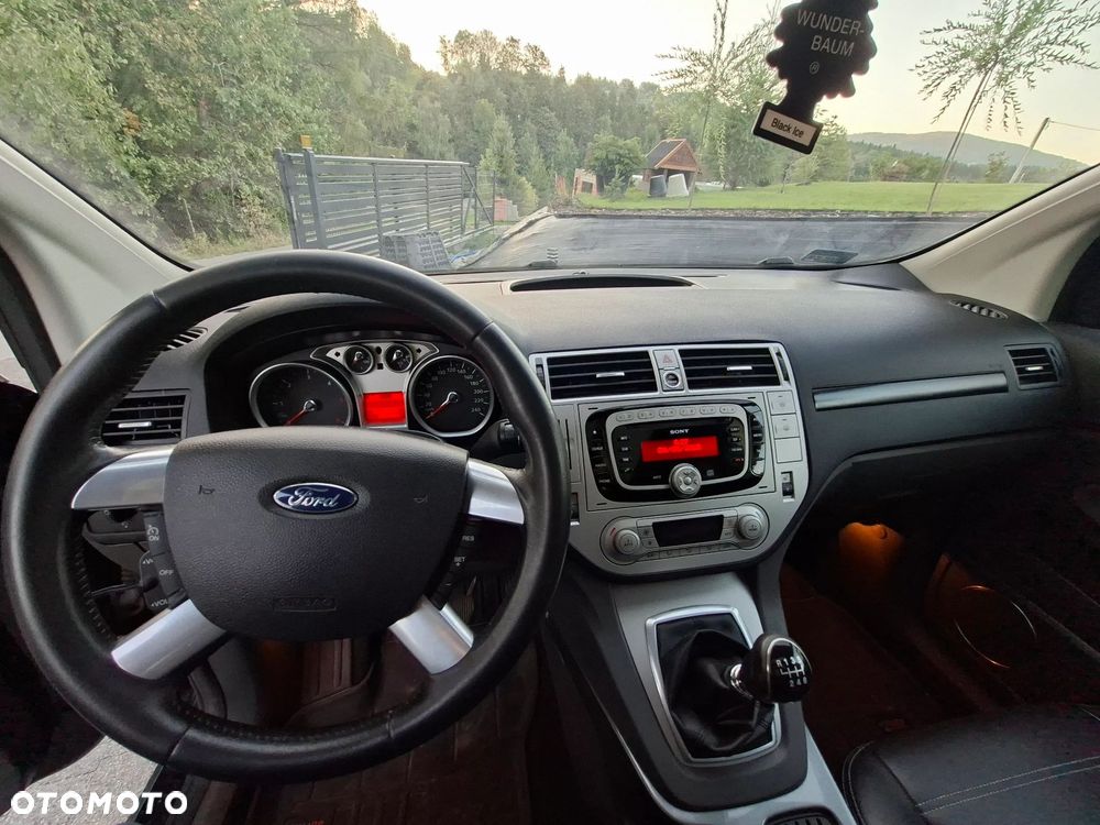 Ford Kuga 2.0 TDCi 4WD Titanium - 8
