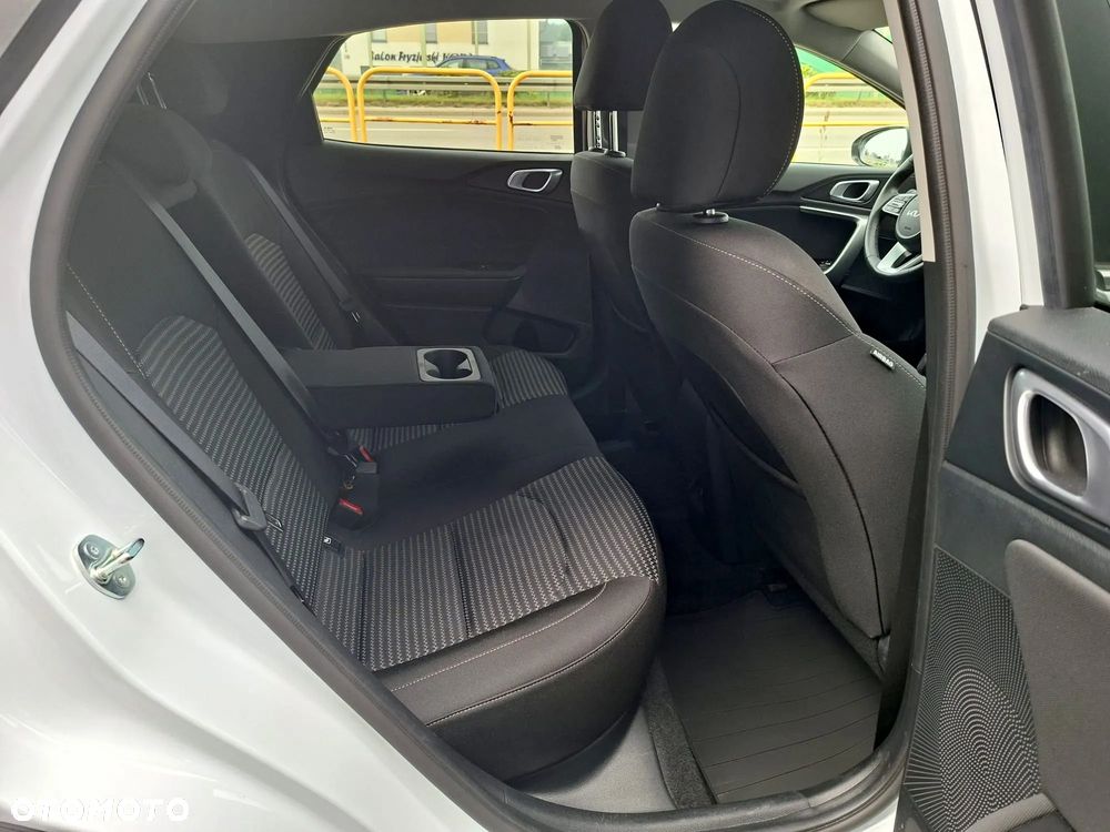Kia XCeed 1.5 T-GDI M DCT - 16