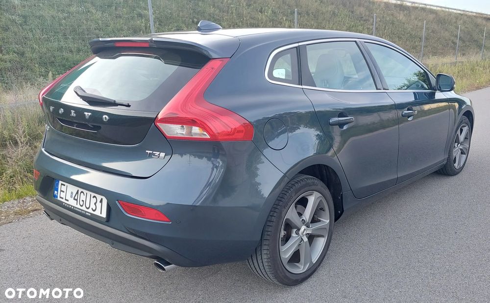 Volvo V40 T3 Drive-E Inscription - 14