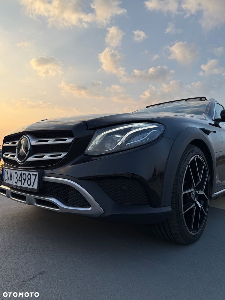 Mercedes-Benz Klasa E 220 d 4-Matic 9G-TRONIC - 15