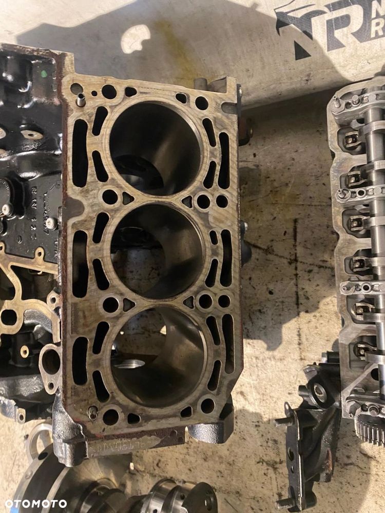 SILNIK GOŁY SŁUPEK AUDI VOLKSWAGEN 3.0 TDI DVV - 3