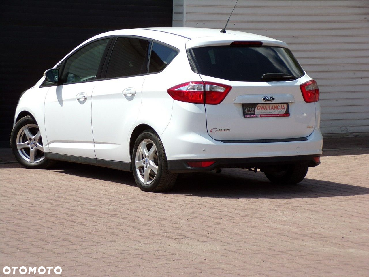Ford C-MAX - 16