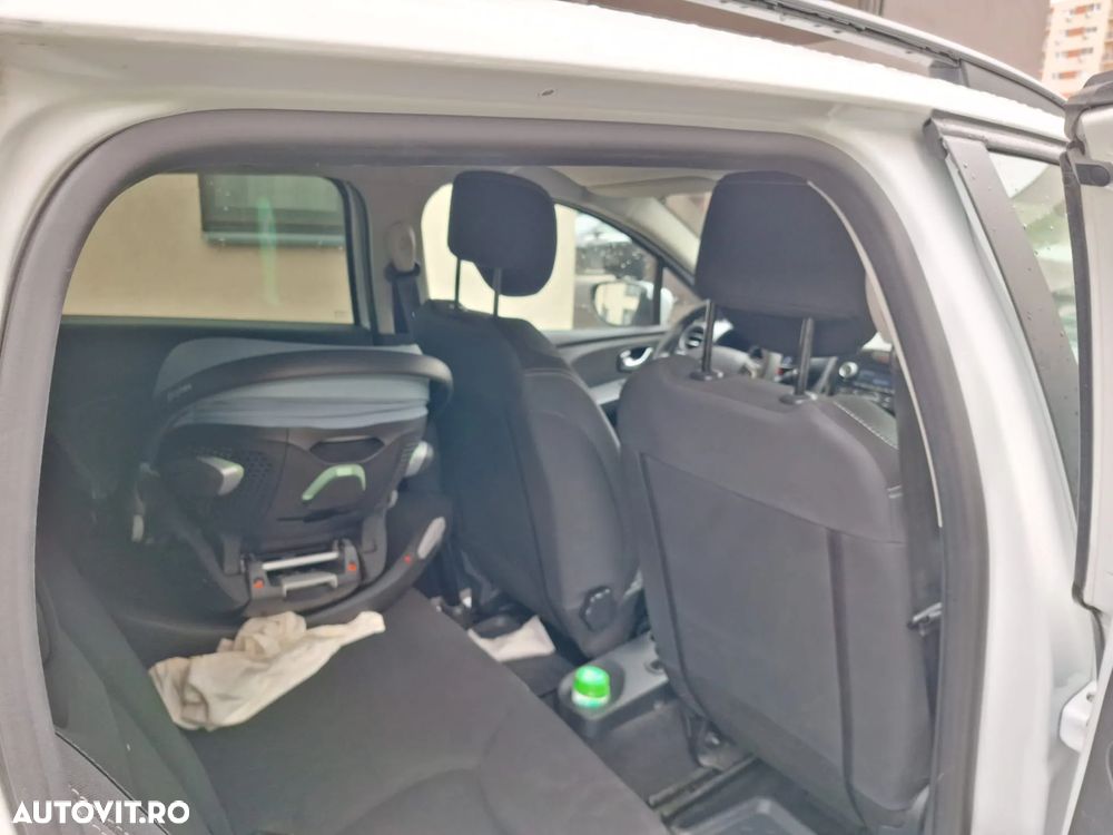 Renault Clio Estate 1.2 Life EVO - 11