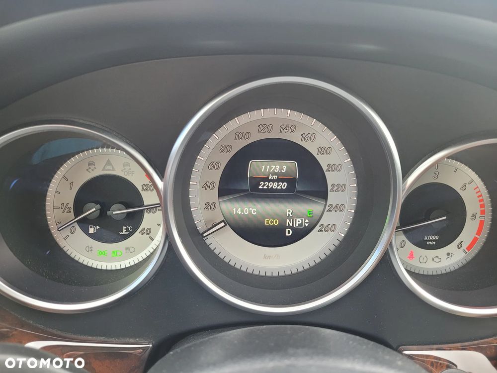 Mercedes-Benz CLS 350 CDI 4Matic 7G-TRONIC - 17