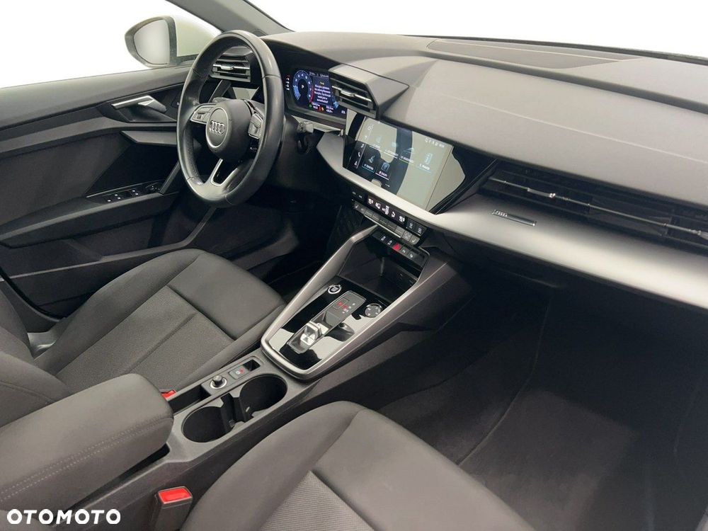 Audi A3 Sportback 35 TFSI mHEV S tronic - 14