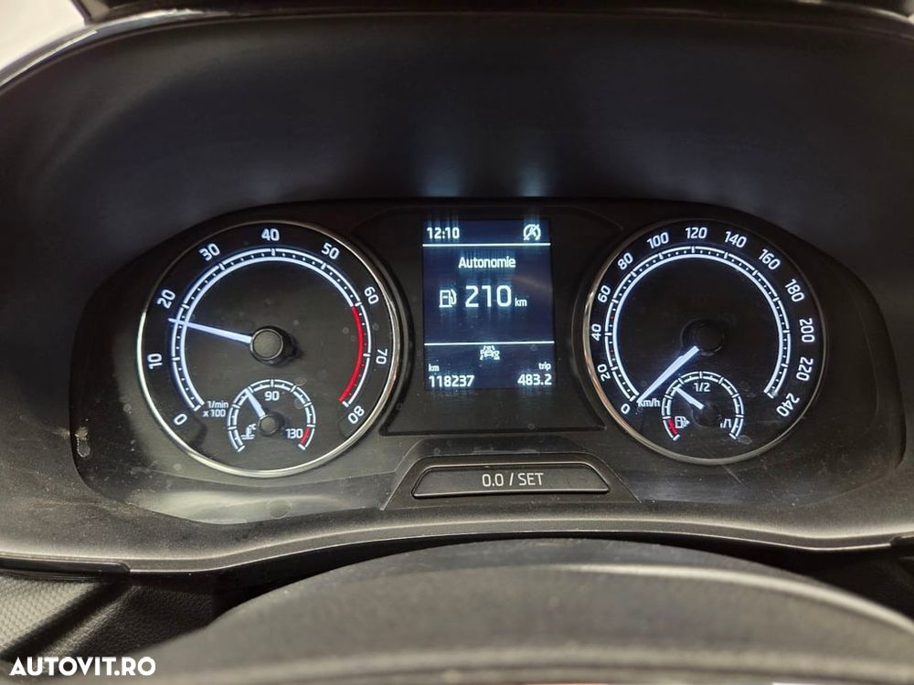 Skoda Fabia 1.0 TSI 95 CP Ambition - 7