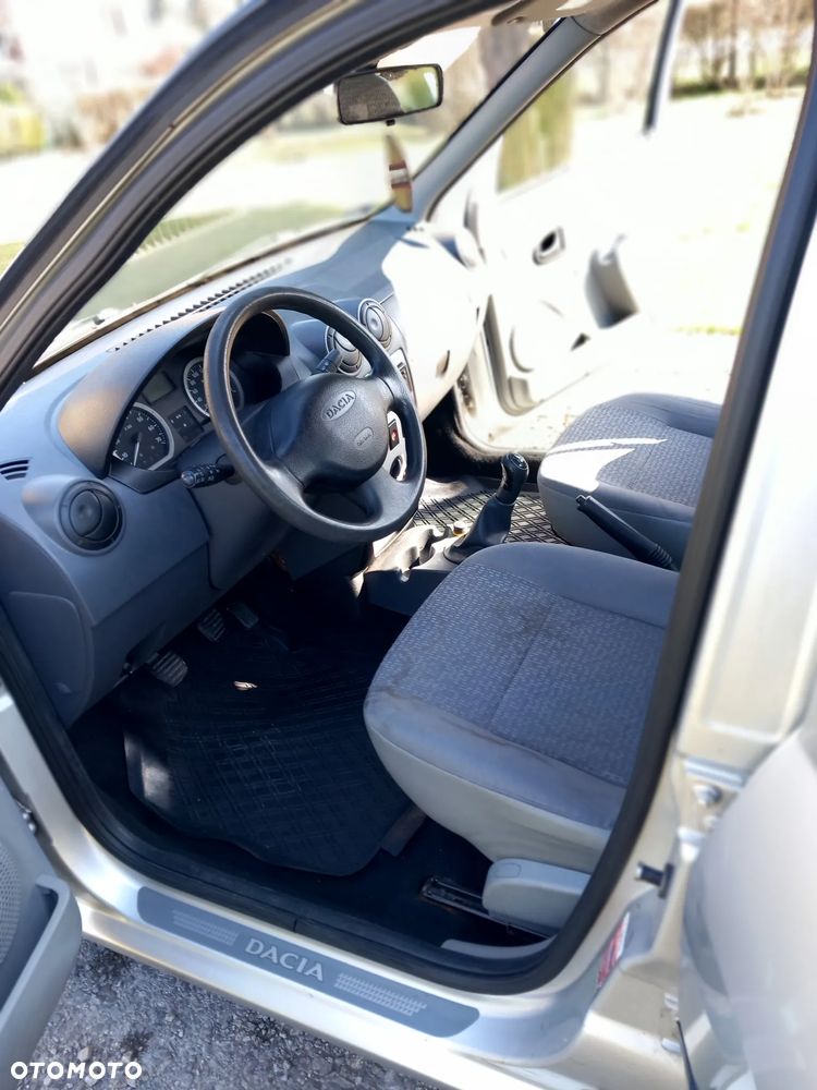 Dacia Logan 1.6 SL Arctica - 3