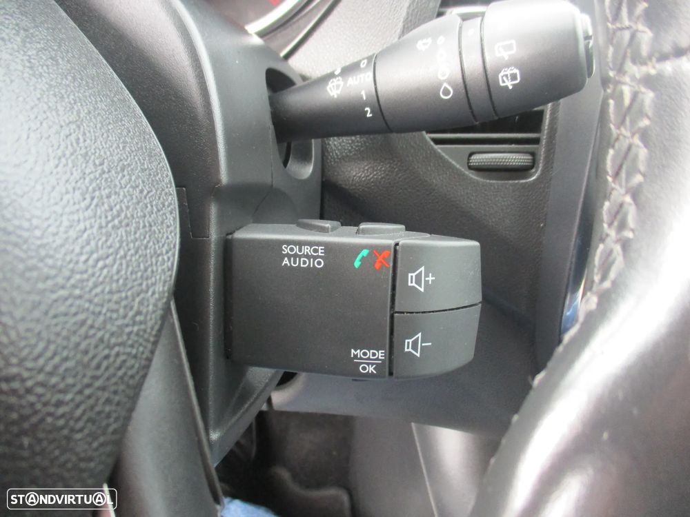 Renault Captur 1.5 dCi Exclusive - 23