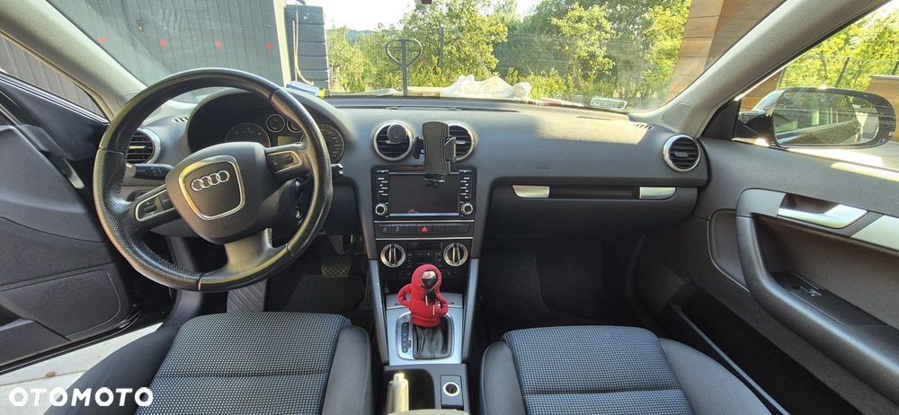 Audi A3 Sportback 2.0 TDI DPF Ambition S tronic - 9