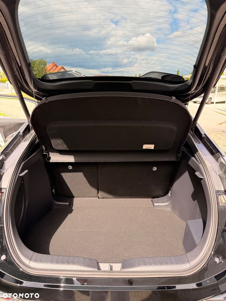 Toyota C-HR 2.0 Hybrid Dynamic Force Executive - 22