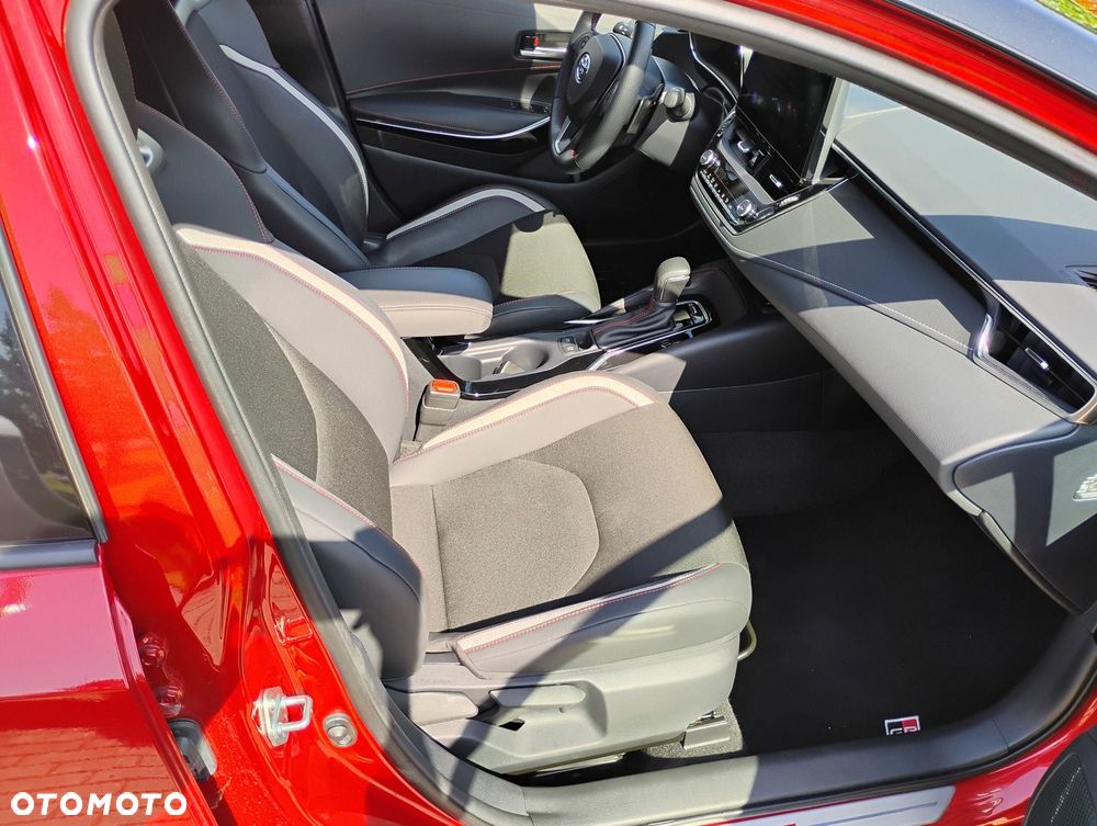 Toyota Corolla 2.0 Hybrid GR Sport Dynamic - 6
