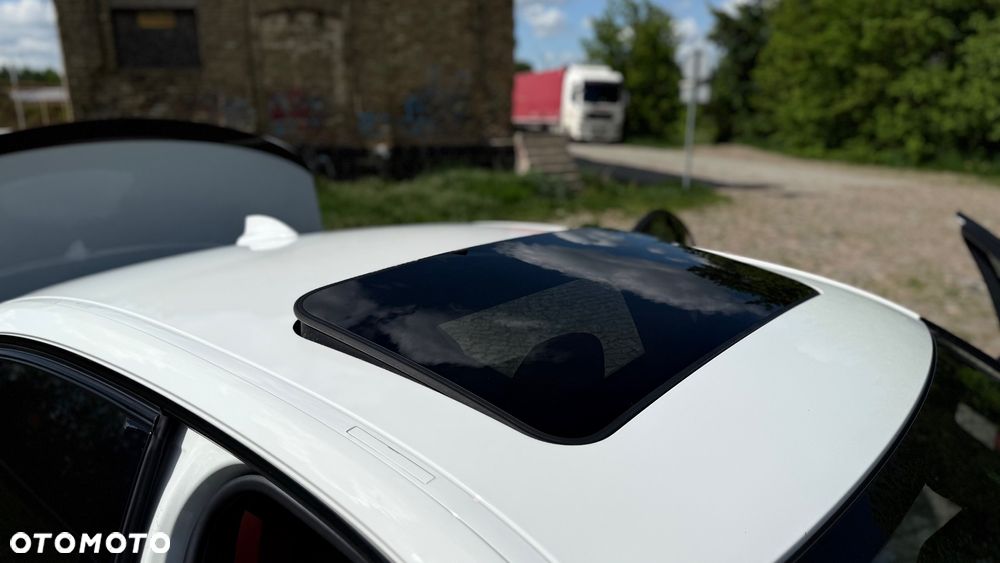 BMW Seria 3 335xi - 21