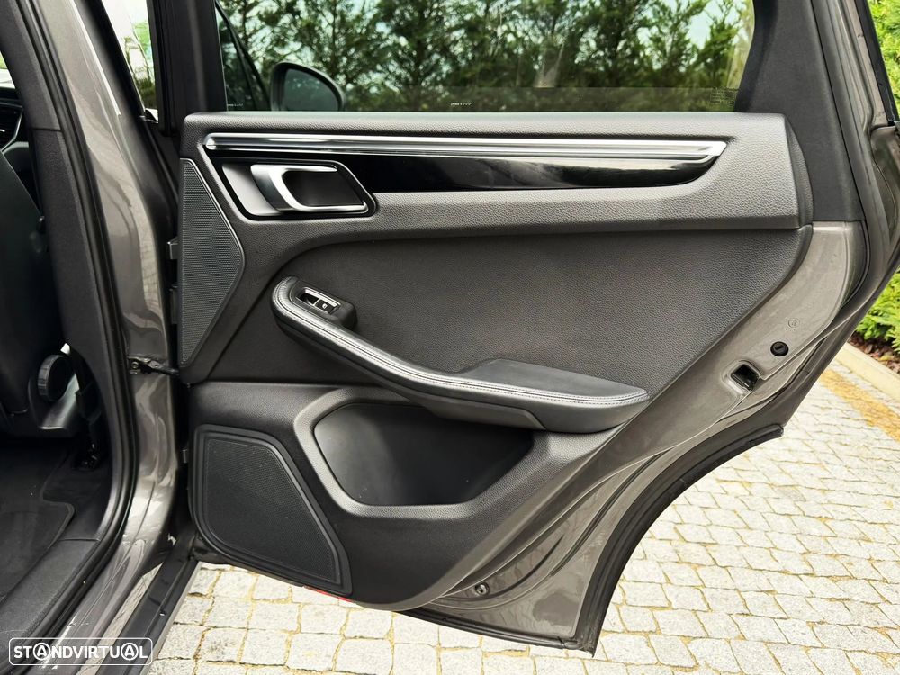 Porsche Macan S PDK - 27