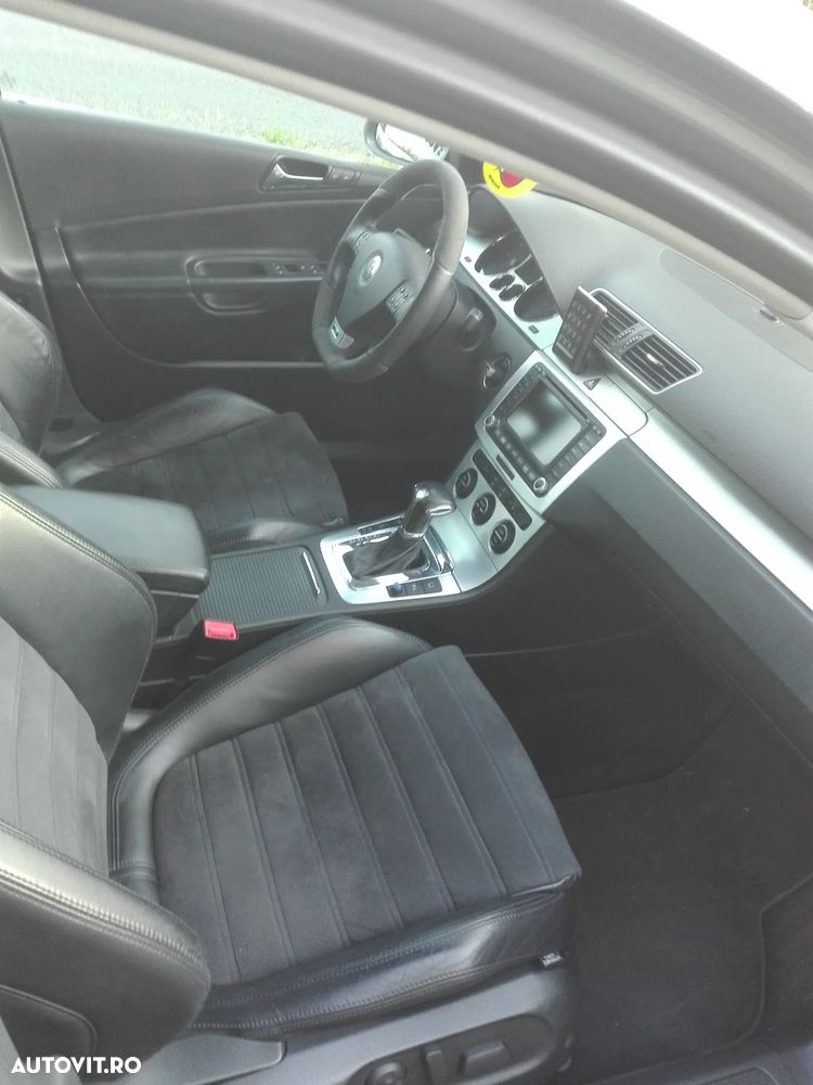 Volkswagen Passat - 2