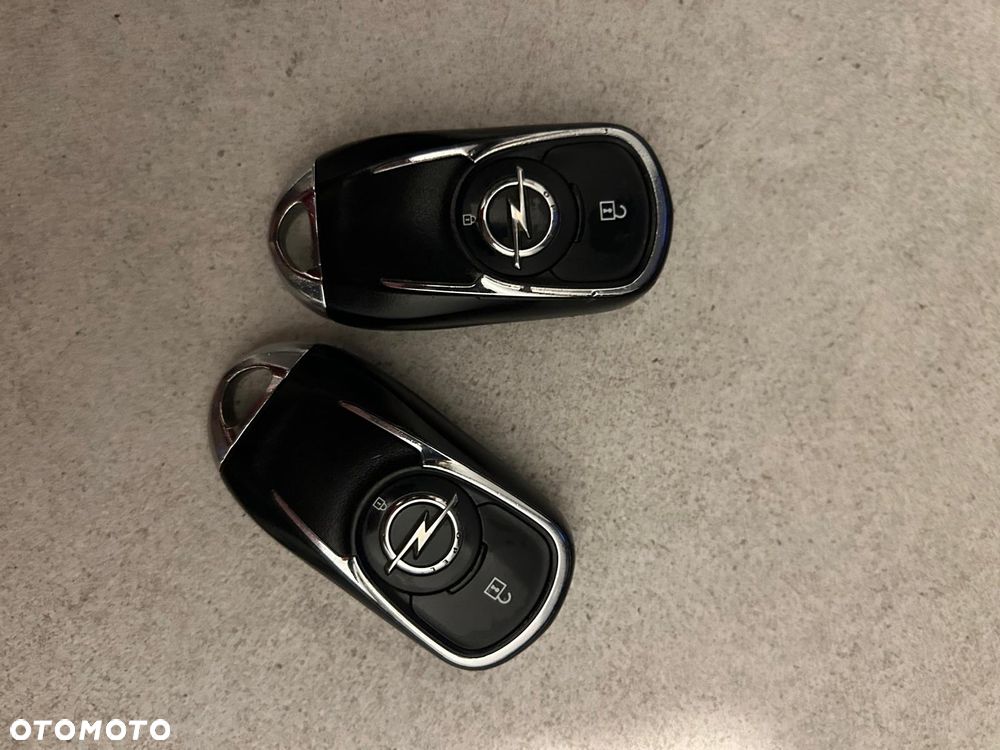 Opel Astra 1.6 CDTI Cosmo - 30