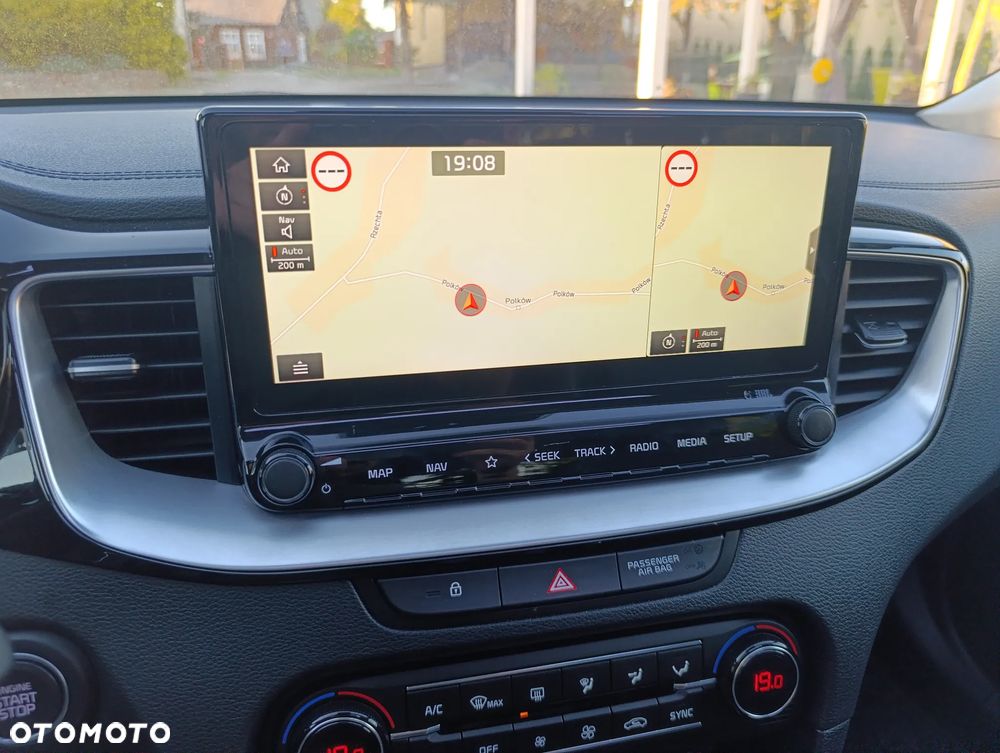 Kia XCeed - 23