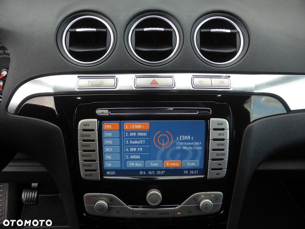 Ford S-Max 2.0 Viva Titanium - 32