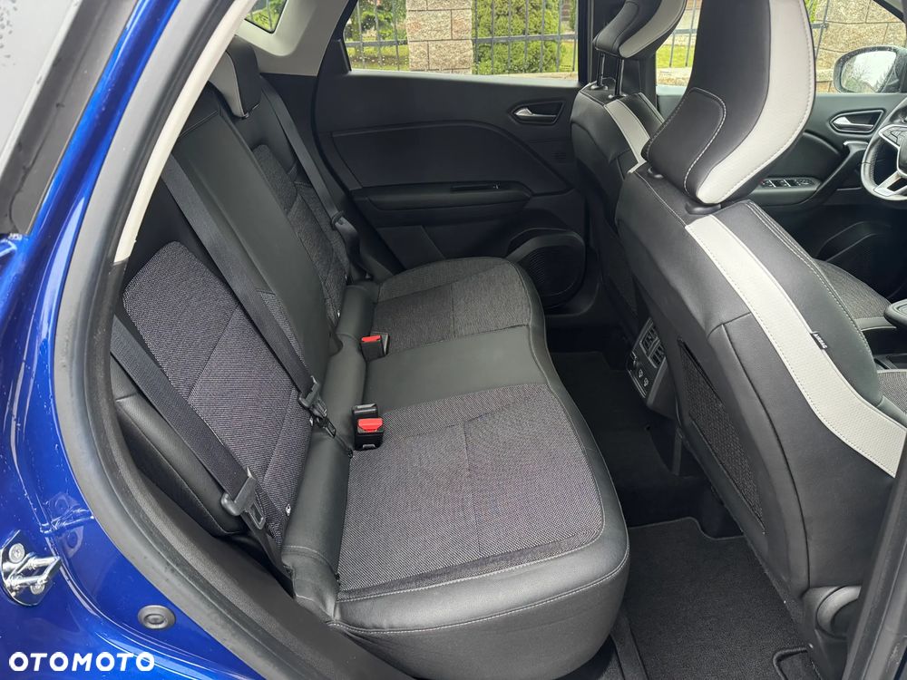 Renault Captur E-TECH 160 TECHNO - 16