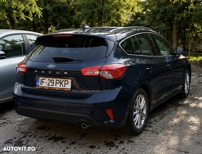 FORD Focus 2019 — imagine 5
