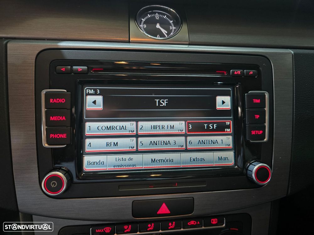 VW Passat Variant 1.6 TDI BlueMotion - 13
