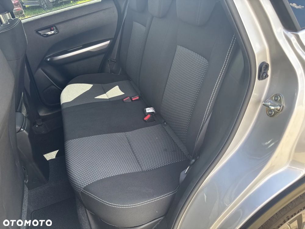 Suzuki Vitara 1.4 Boosterjet mHEV Premium Plus 2WD - 21