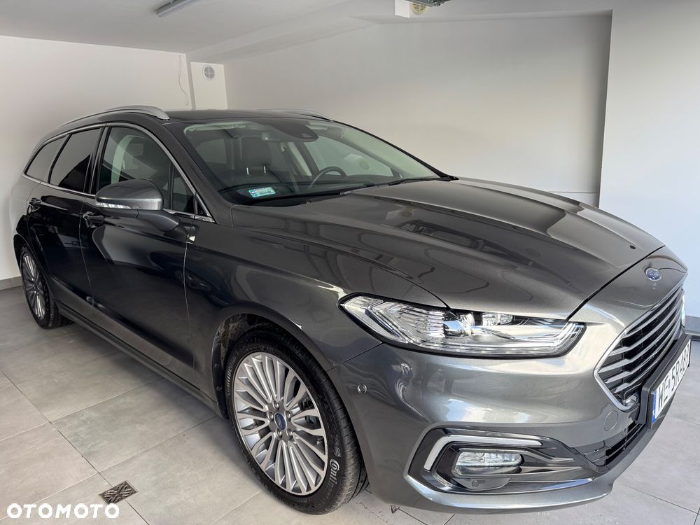 Ford Mondeo 2.0 Hybrid Titanium - 32